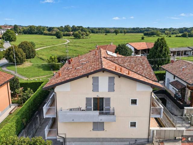 Appartamento in vendita a Binago CO