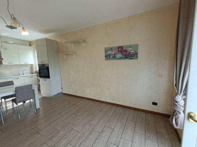 Appartamento in vendita a Binago CO