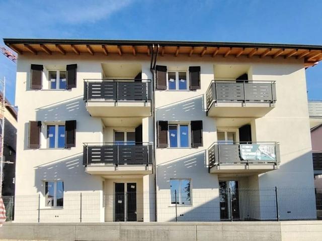 Appartamento in vendita a Binago CO