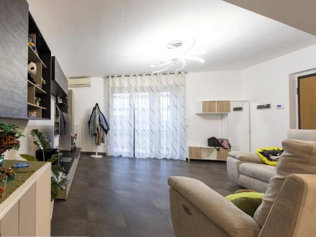 Appartamento in vendita a Binasco MI