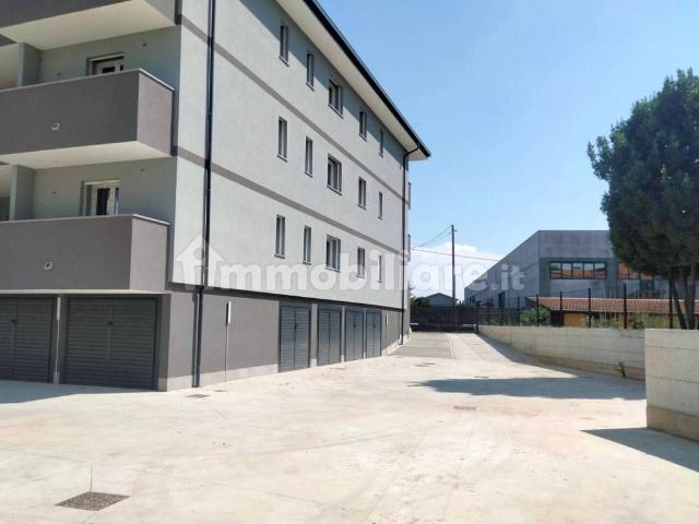 Appartamento in vendita a Binasco MI