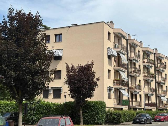 Appartamento in vendita a Binasco MI