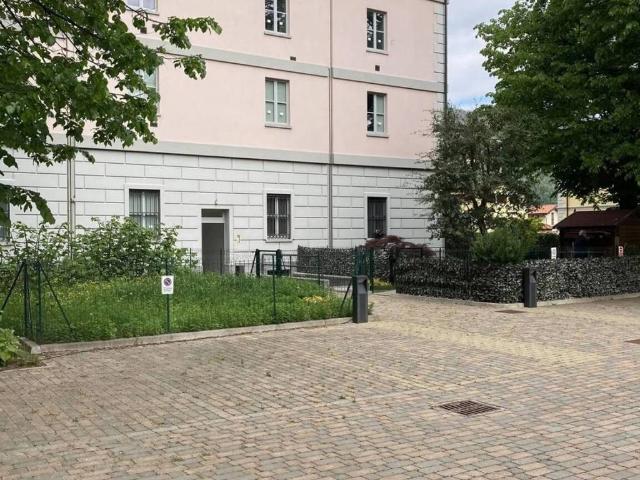 Appartamento in vendita a Bisuschio VA