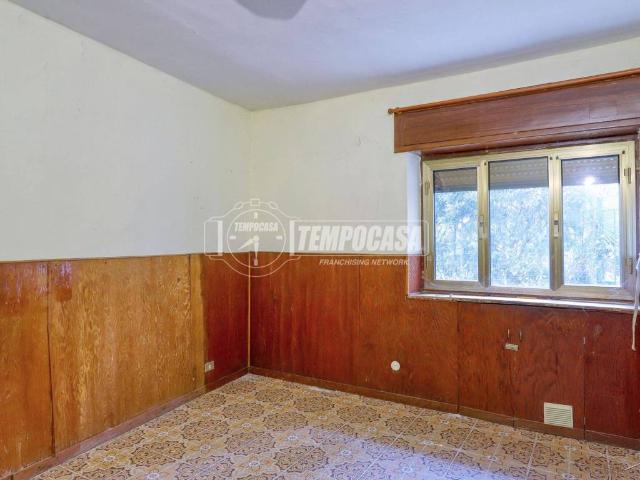 Appartamento in vendita a Bisuschio VA