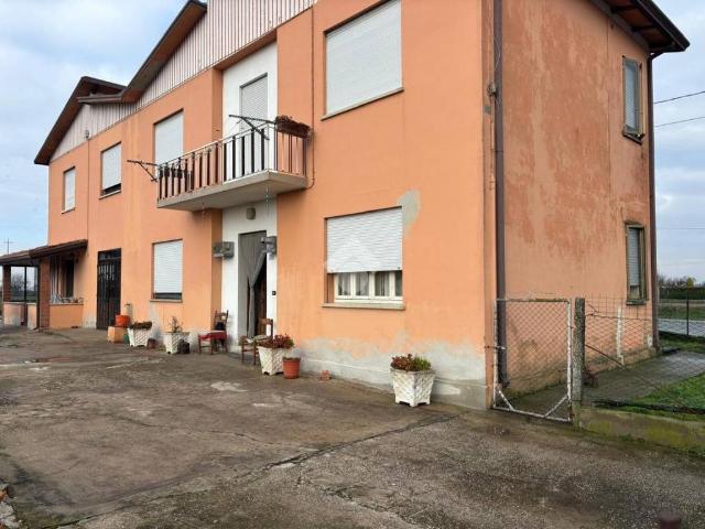 Villa in vendita a Boara Pisani PD