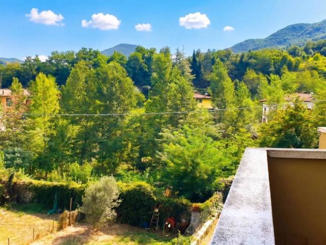 Appartamento in vendita a Bobbio PC