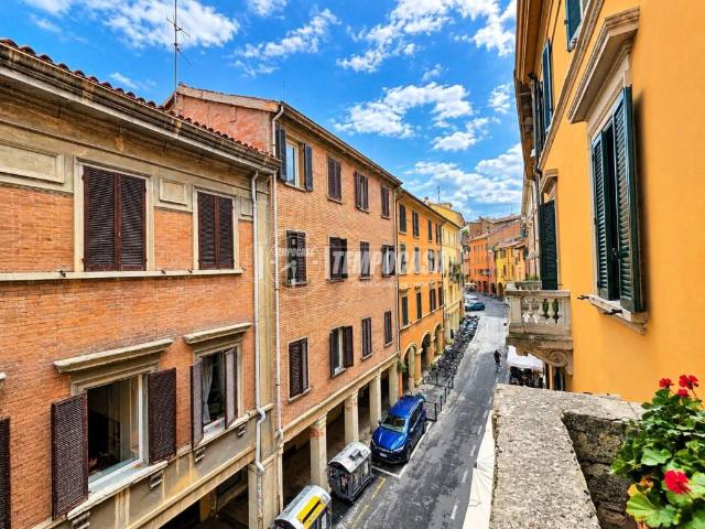 Appartamento in vendita a Bologna BO