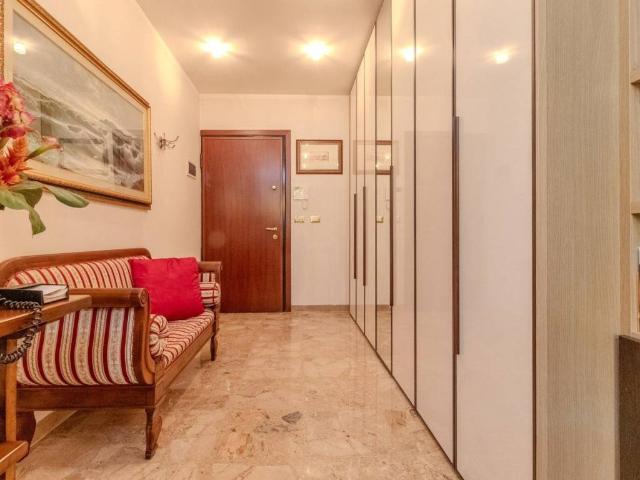 Appartamento in vendita a Bologna BO
