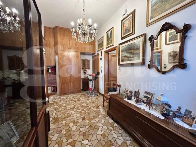 Appartamento in vendita a Bologna BO