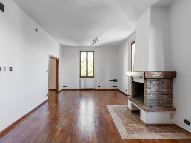 Appartamento in vendita a Bologna BO
