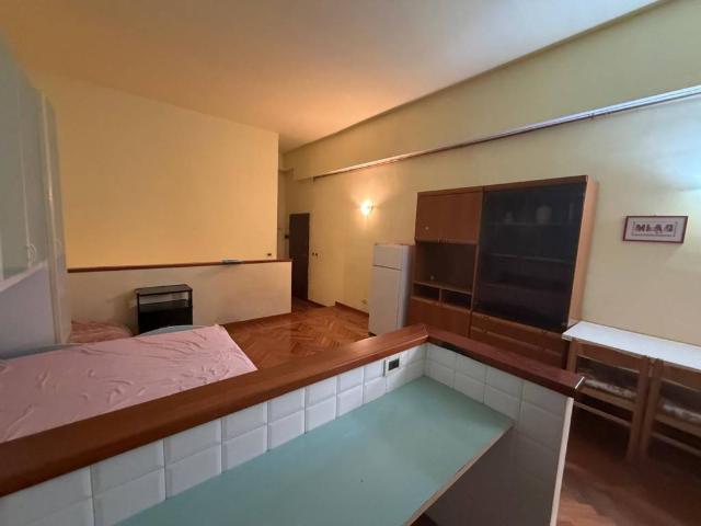Appartamento in vendita a Bologna BO