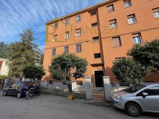 Appartamento in vendita a Bologna BO