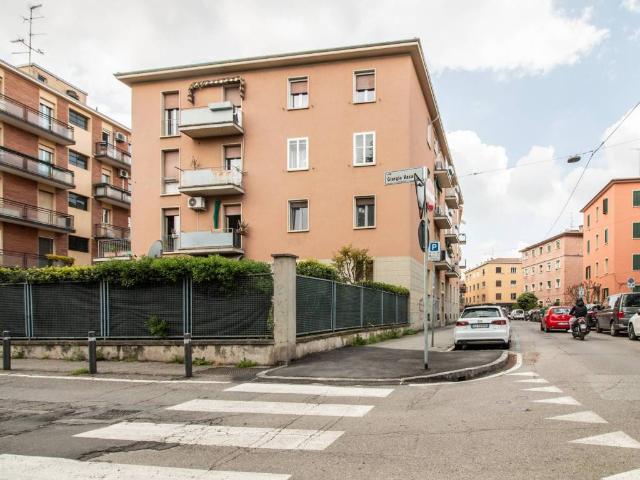 Appartamento in vendita a Bologna BO