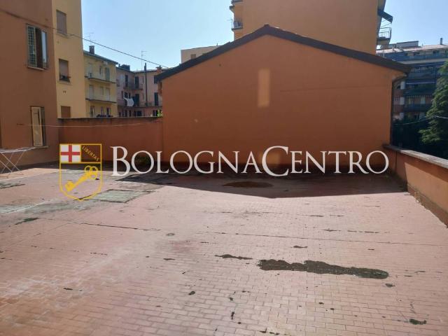 Appartamento in vendita a Bologna BO