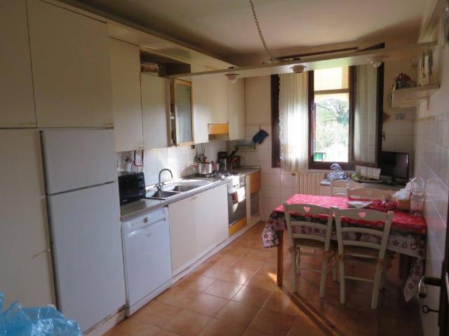 Appartamento in vendita a Bologna BO