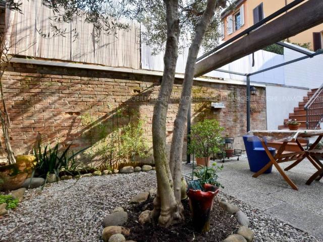 Appartamento in vendita a Bologna BO