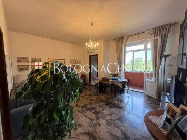 Appartamento in vendita a Bologna BO