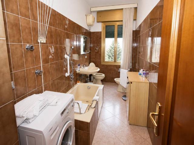Appartamento in vendita a Bologna BO