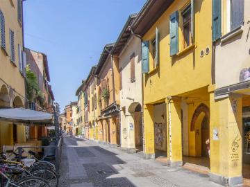 Appartamento in vendita a Bologna BO