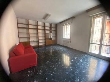 Appartamento in vendita a Bologna BO