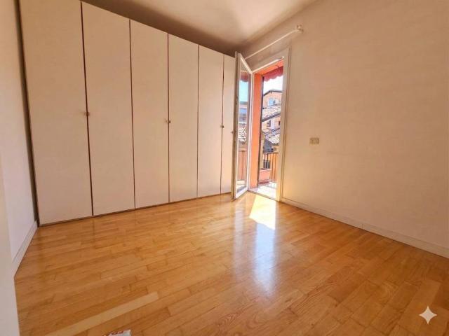 Appartamento in vendita a Bologna BO