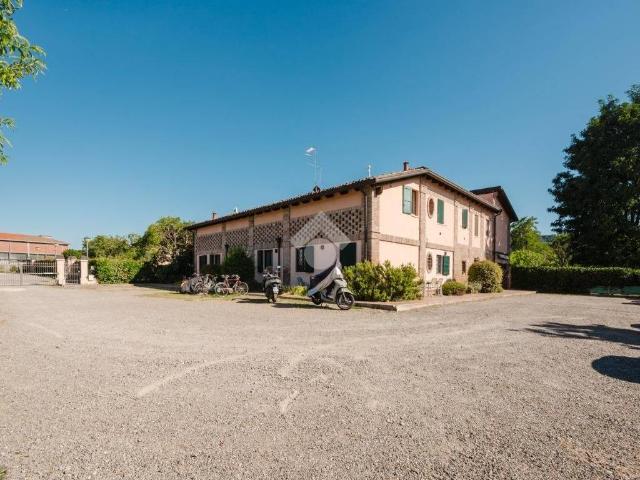 Appartamento in vendita a Bologna BO