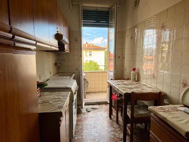 Appartamento in vendita a Bologna BO