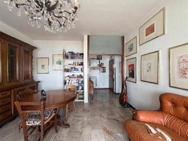 Appartamento in vendita a Bologna BO