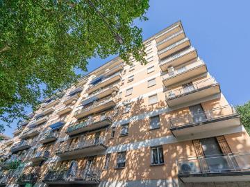 Appartamento in vendita a Bologna BO