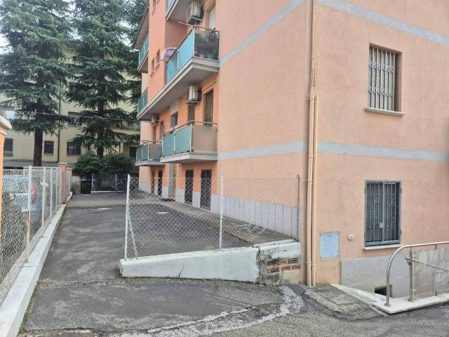 Appartamento in vendita a Bologna BO