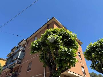 Appartamento in vendita a Bologna BO