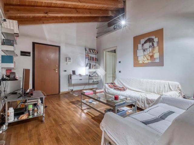 Appartamento in vendita a Bologna BO