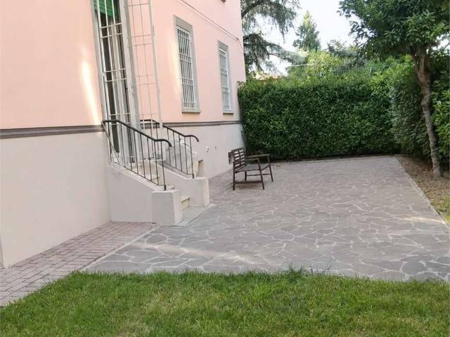Appartamento in vendita a Bologna BO