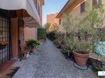 Appartamento in vendita a Bologna BO