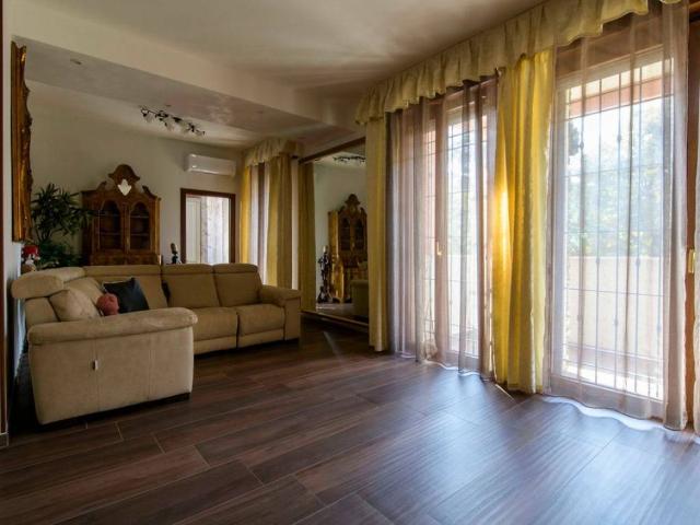 Appartamento in vendita a Bologna BO