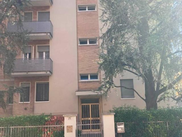 Appartamento in vendita a Bologna BO