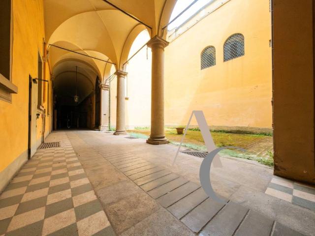 Appartamento in vendita a Bologna BO