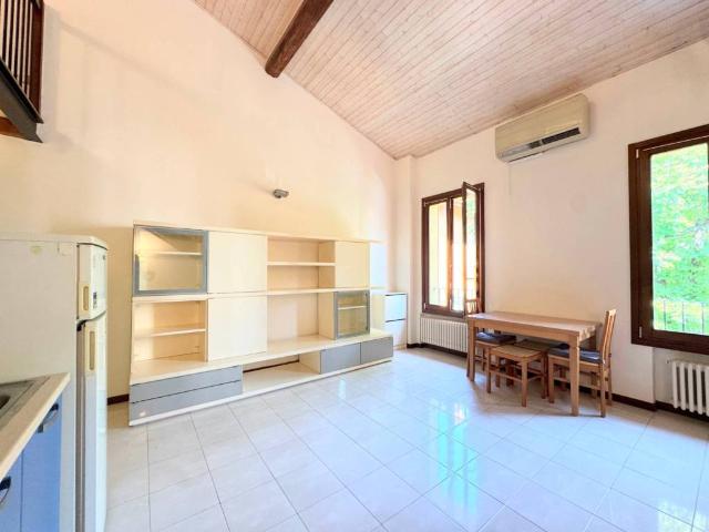 Appartamento in vendita a Bologna BO