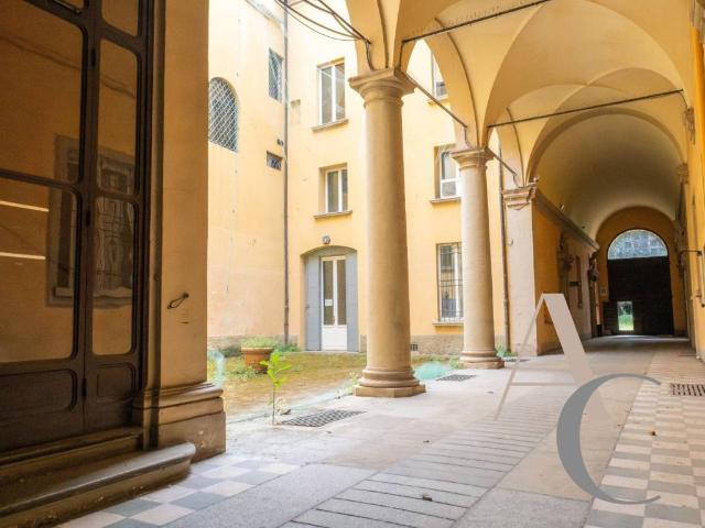 Appartamento in vendita a Bologna BO