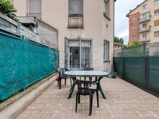 Appartamento in vendita a Bologna BO