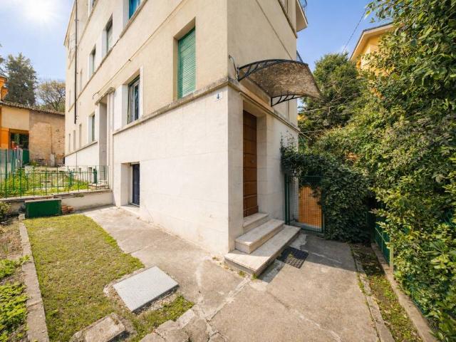 Appartamento in vendita a Bologna BO