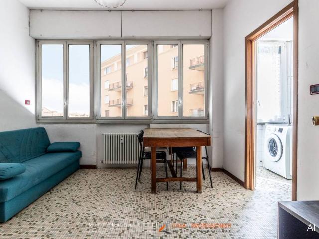 Appartamento in vendita a Bologna BO