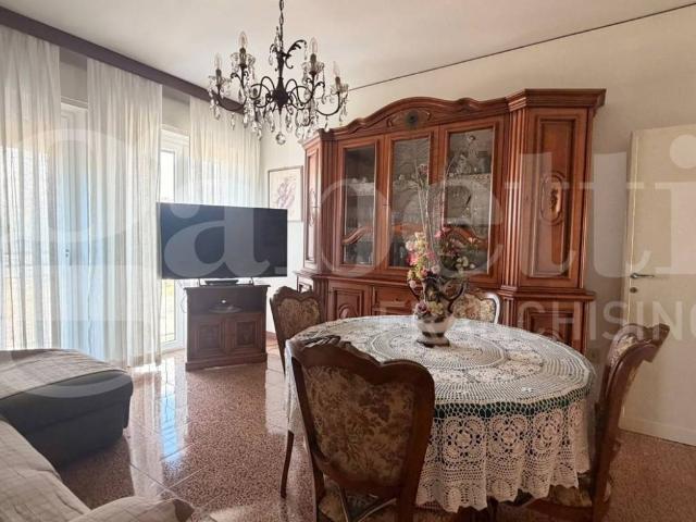 Appartamento in vendita a Bologna BO