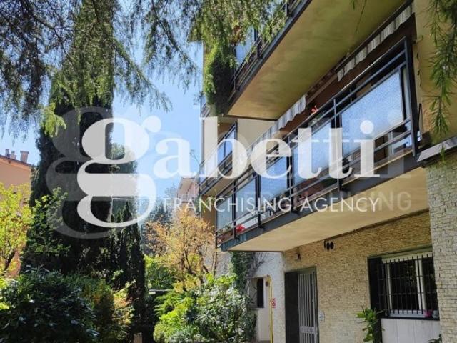 Appartamento in vendita a Bologna BO