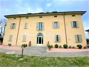 Appartamento in vendita a Bologna BO