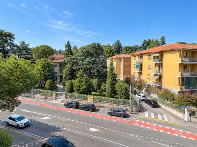 Appartamento in vendita a Bologna BO