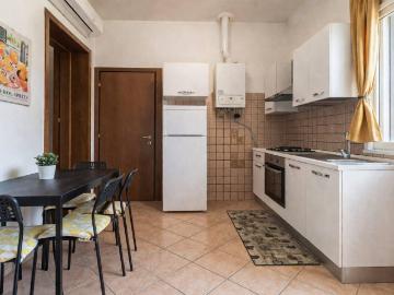Appartamento in vendita a Bologna BO