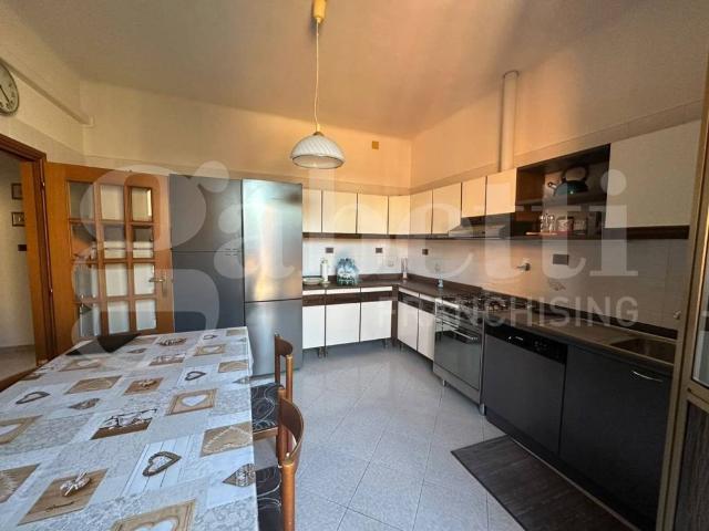 Appartamento in vendita a Bologna BO