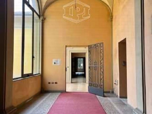 Appartamento in vendita a Bologna BO