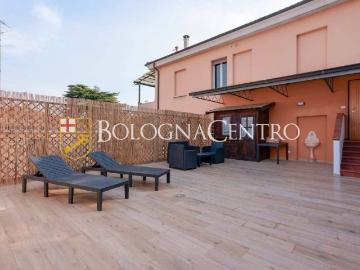 Appartamento in vendita a Bologna BO